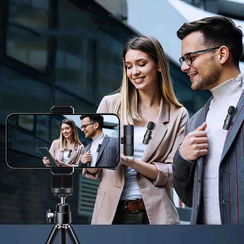 Wireless mini clip-on microphone for IOS and Android